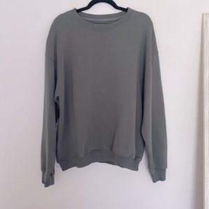 Aerie offline green crewneck. New with tags.